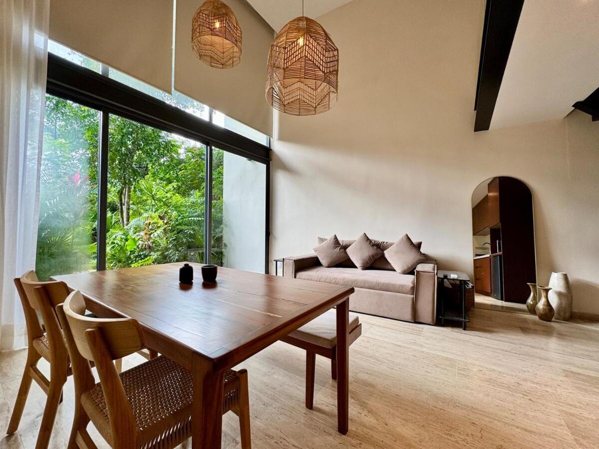 Luxury Loft Minutes From The Sea! *
